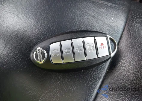 2015 Nissan Pathfinder Platinum из США, поврежденный, VIN 5N1AR2MM7FC638736